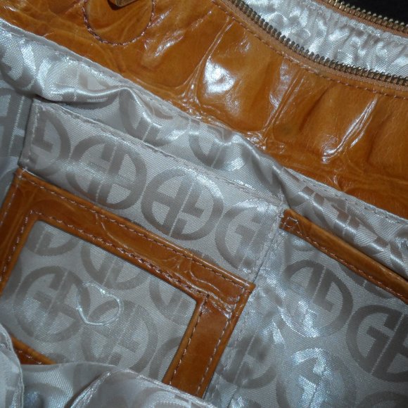 Giani Bernini Brown Crocodile Dome Satchel with Black Straps - Picture 11 of 12